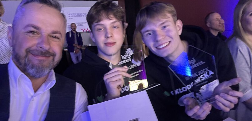Uczniowie z Wiskitek ponownie na podium ogólnopolskiego konkursu