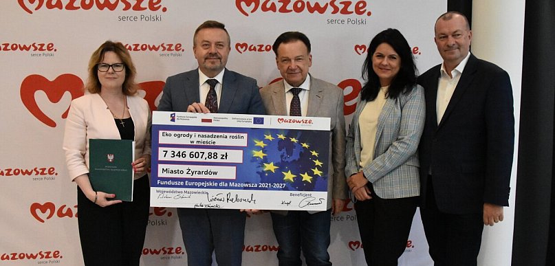 Od Marszałka – 15 milionów w świątecznym prezencie