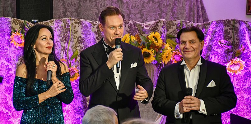 Muzyka, wspomnienia i uśmiechy  w Przestrzeni Seniora - 46070