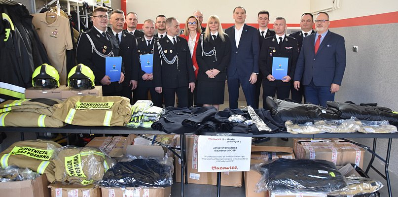 Strażacy otrzymali wyposażenie za 100 tysięcy złotych