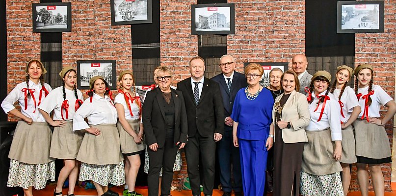 Siedem dekad tradycji i edukacji