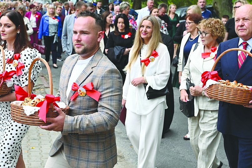 W Osuchowie podziękowano za „dar chleba”…