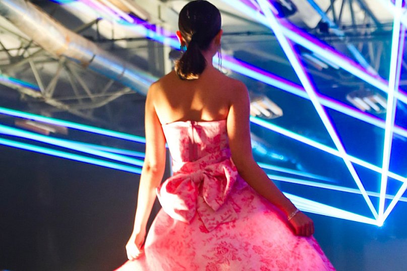 Wkrótce żakardowe kreacje na wybiegu