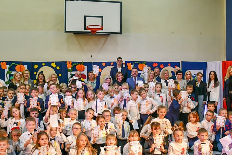 Pierwszaki z Czwórki już oficjalnie uczniami!