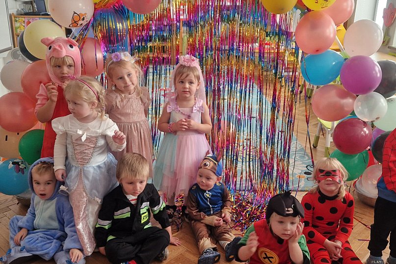 Dzień Postaci z Bajek w „Dziesiątce”