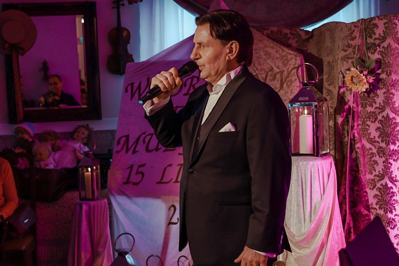 Muzyka i uśmiechy  w Przestrzeni Seniora