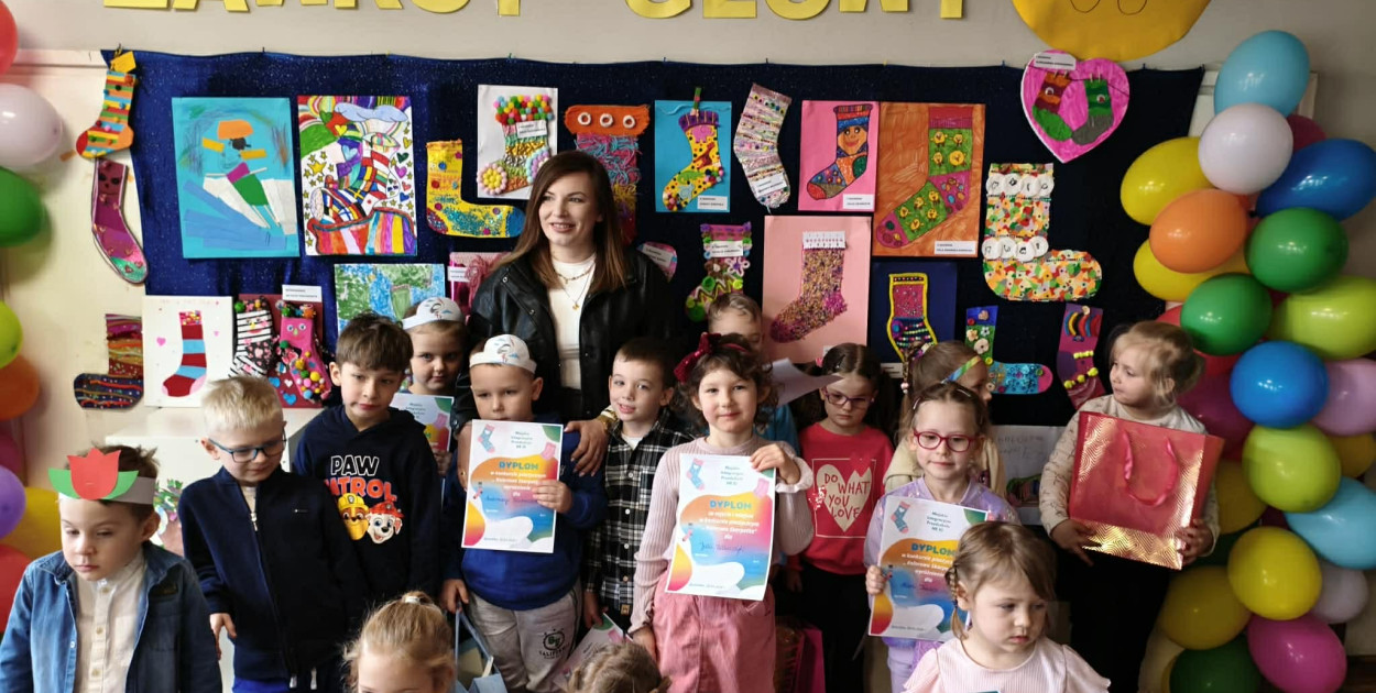 Kolorowa skarpetka w Miejskim Integracyjnym Przedszkolu nr 10